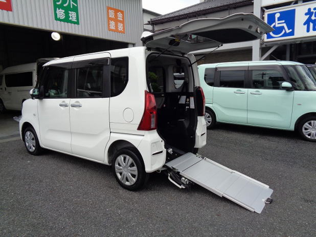 タント タント